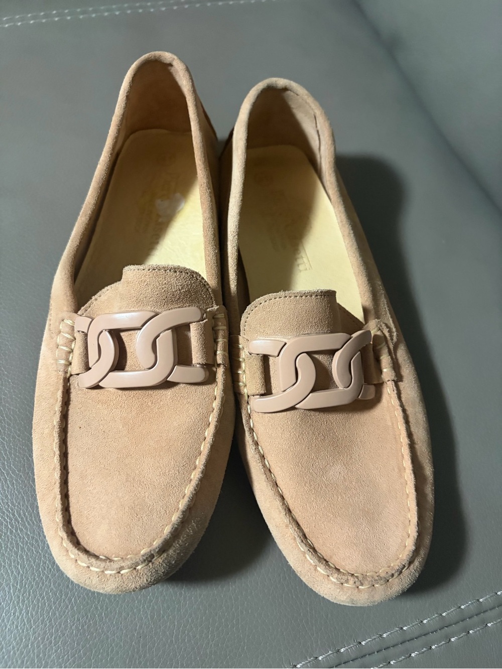 PIERO MASETTI Leather Loafers with Chain Accent - Beige - Picture 2 of 9